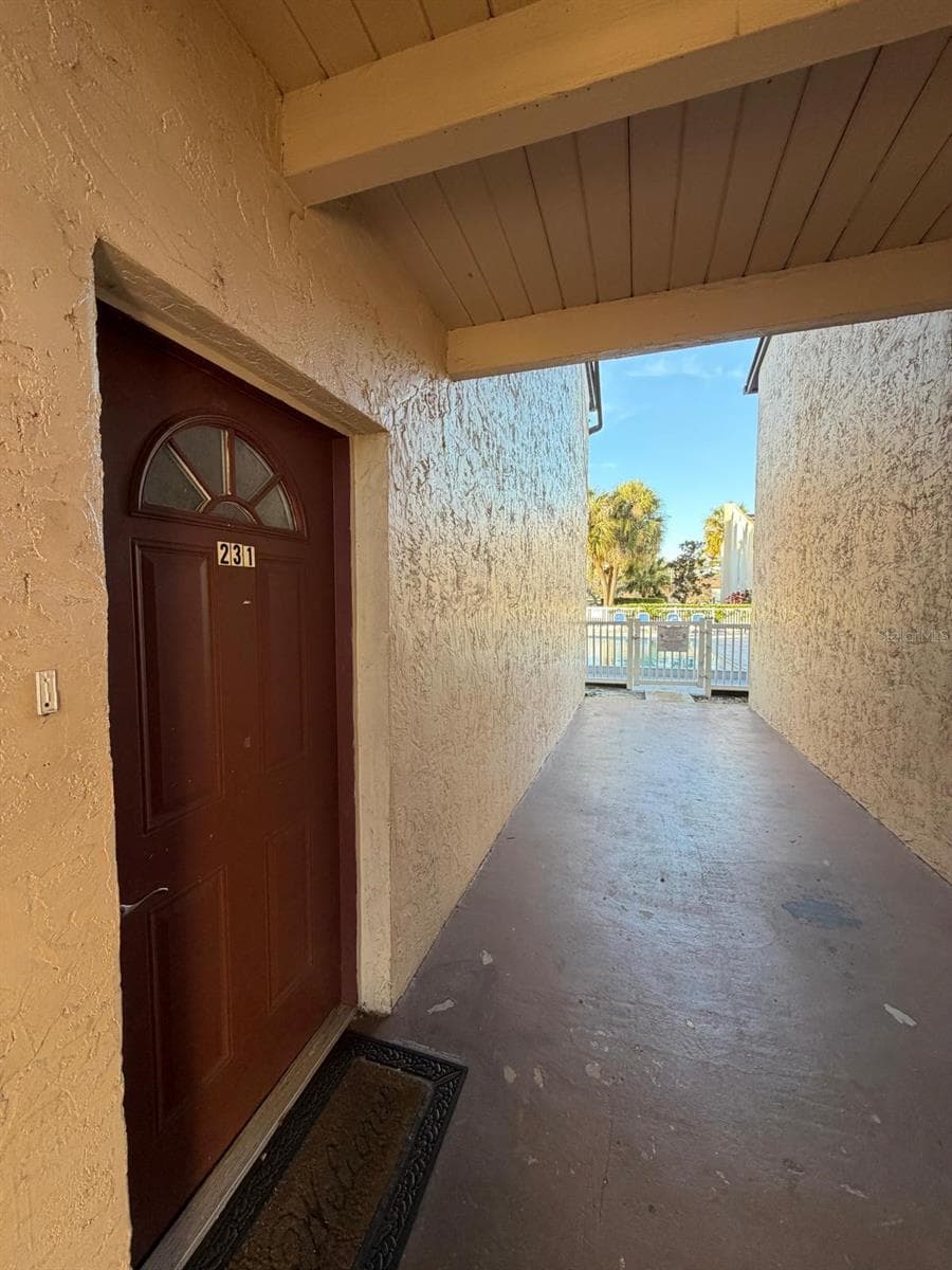 3813 S Lake Dr #231 photo 4