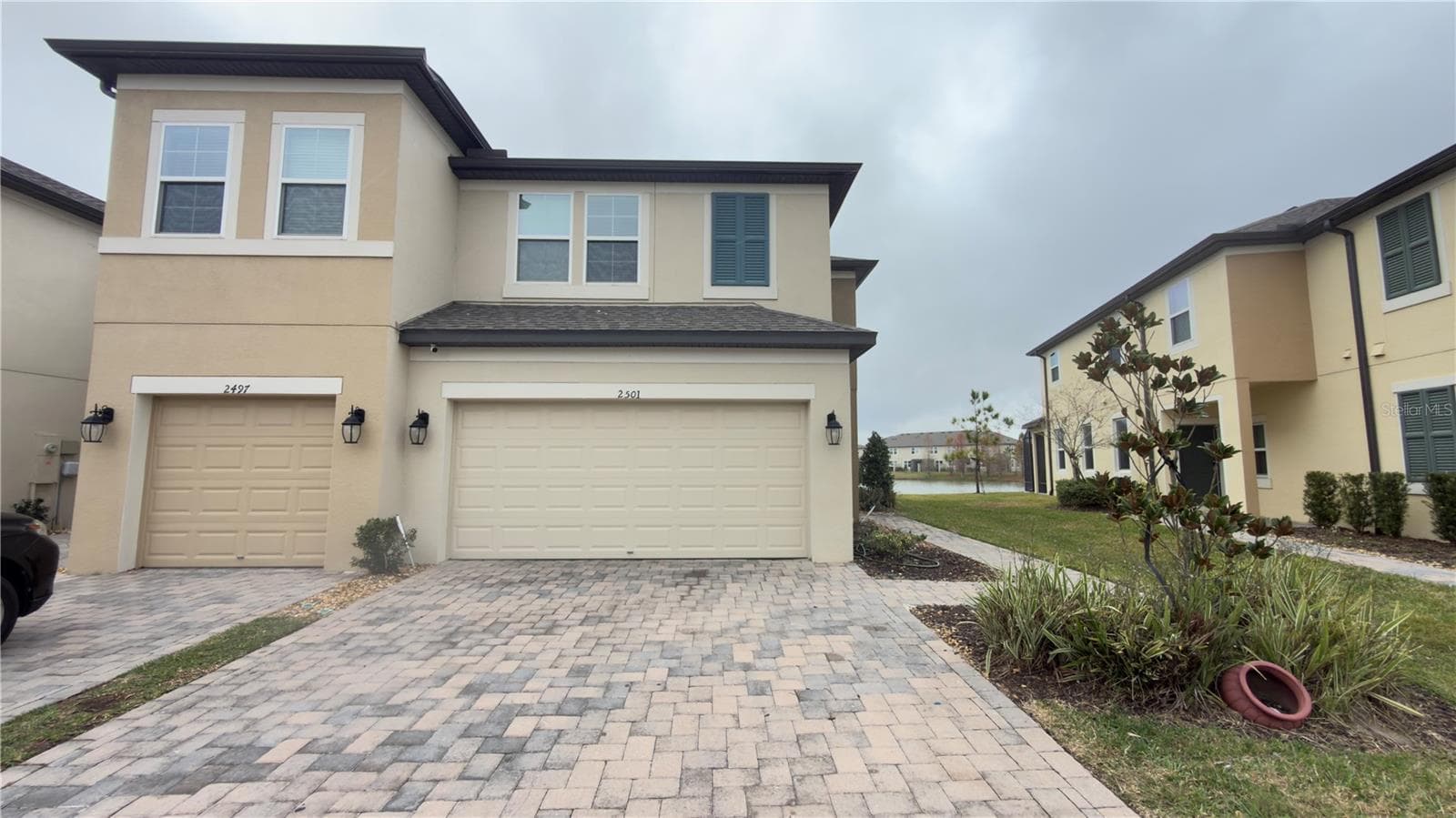 2501 Stapleford Pl photo 3