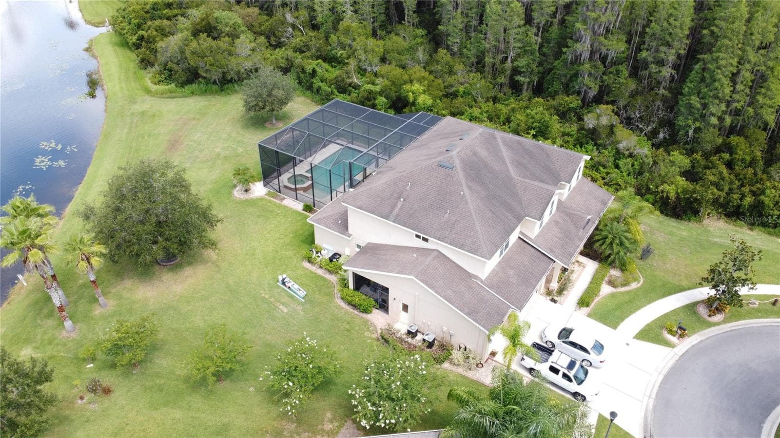10503 Palm Cove Ave photo 3