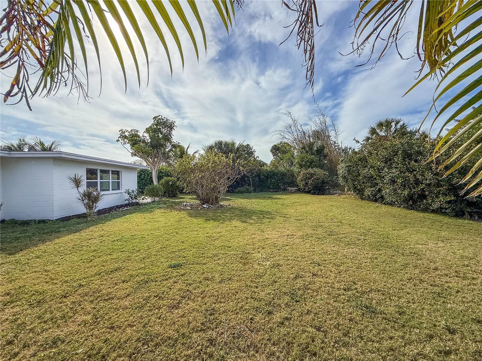 510 69th St photo 4
