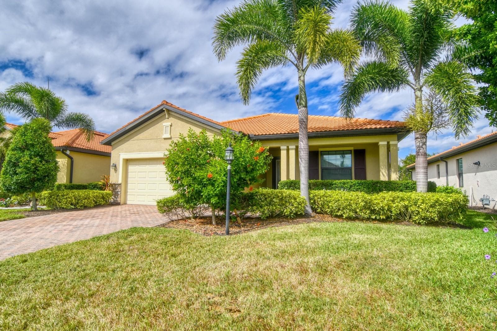 10015 Marbella Dr photo 5