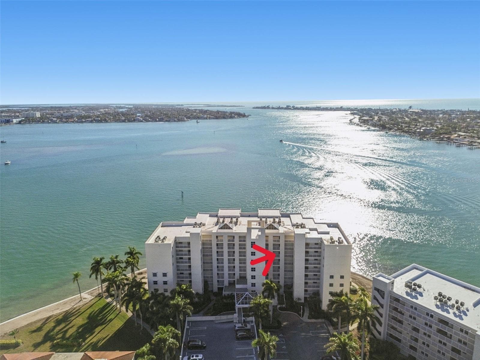 6105 Bahia Del Mar Cir #686