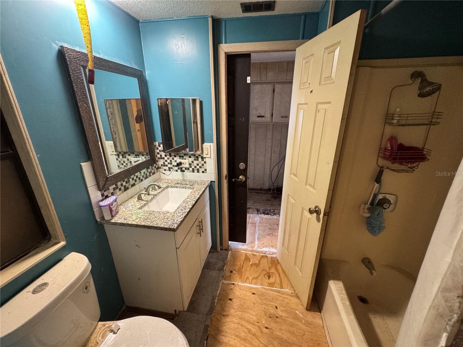 10559 Bay Hills Cir photo 5