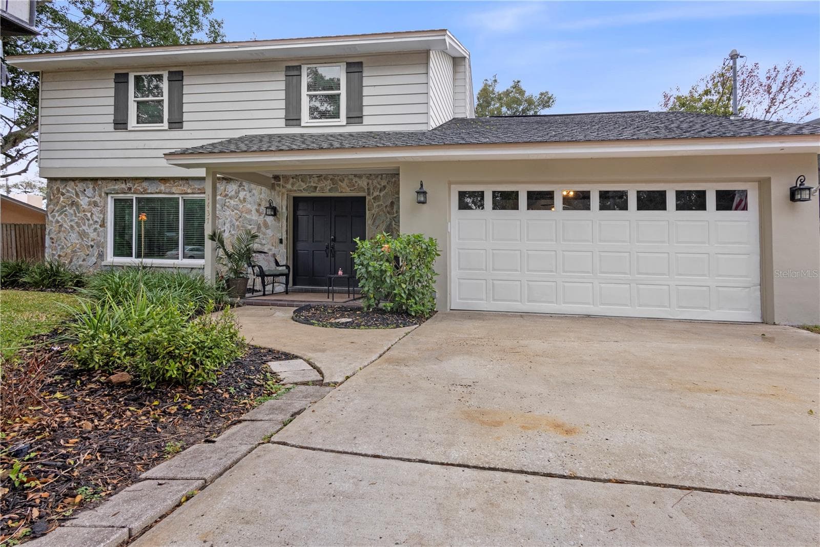 1437 Glenview Rd