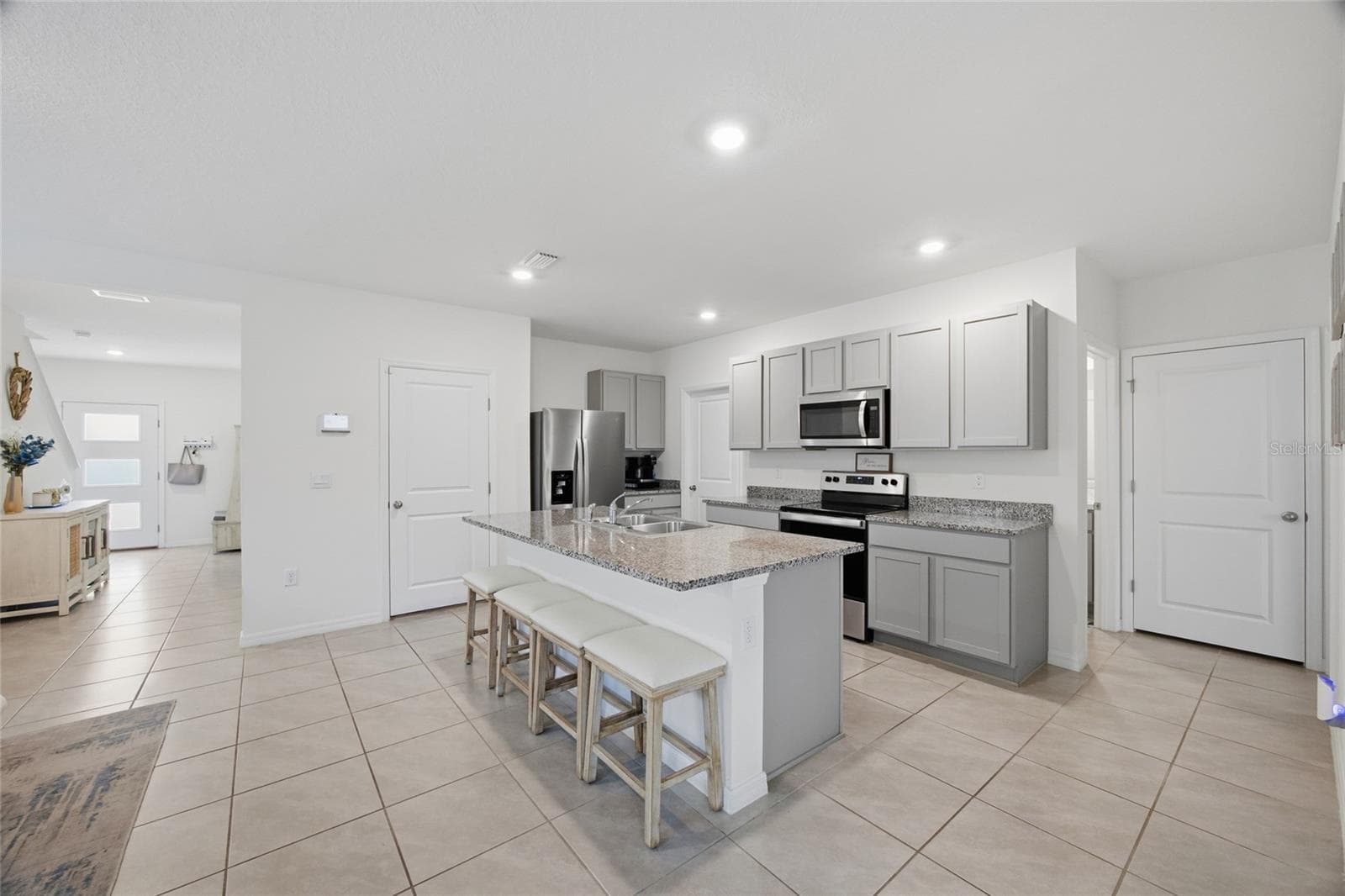 1651 Hazy Sea Dr photo 4