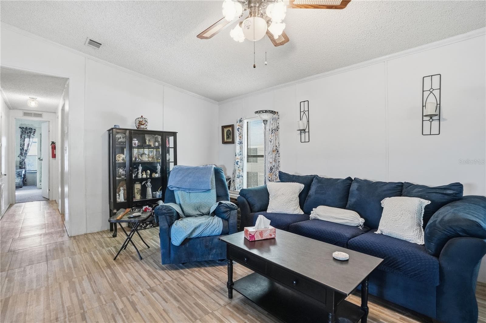 2757 Kingswood Cir photo 5