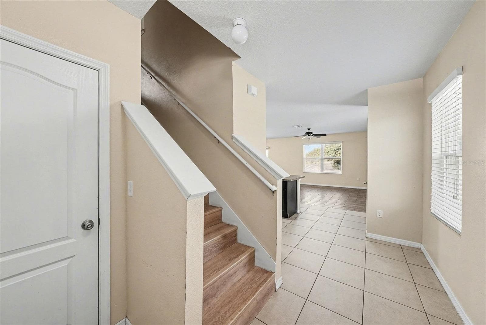 10536 Whispering Hammock Dr photo 4