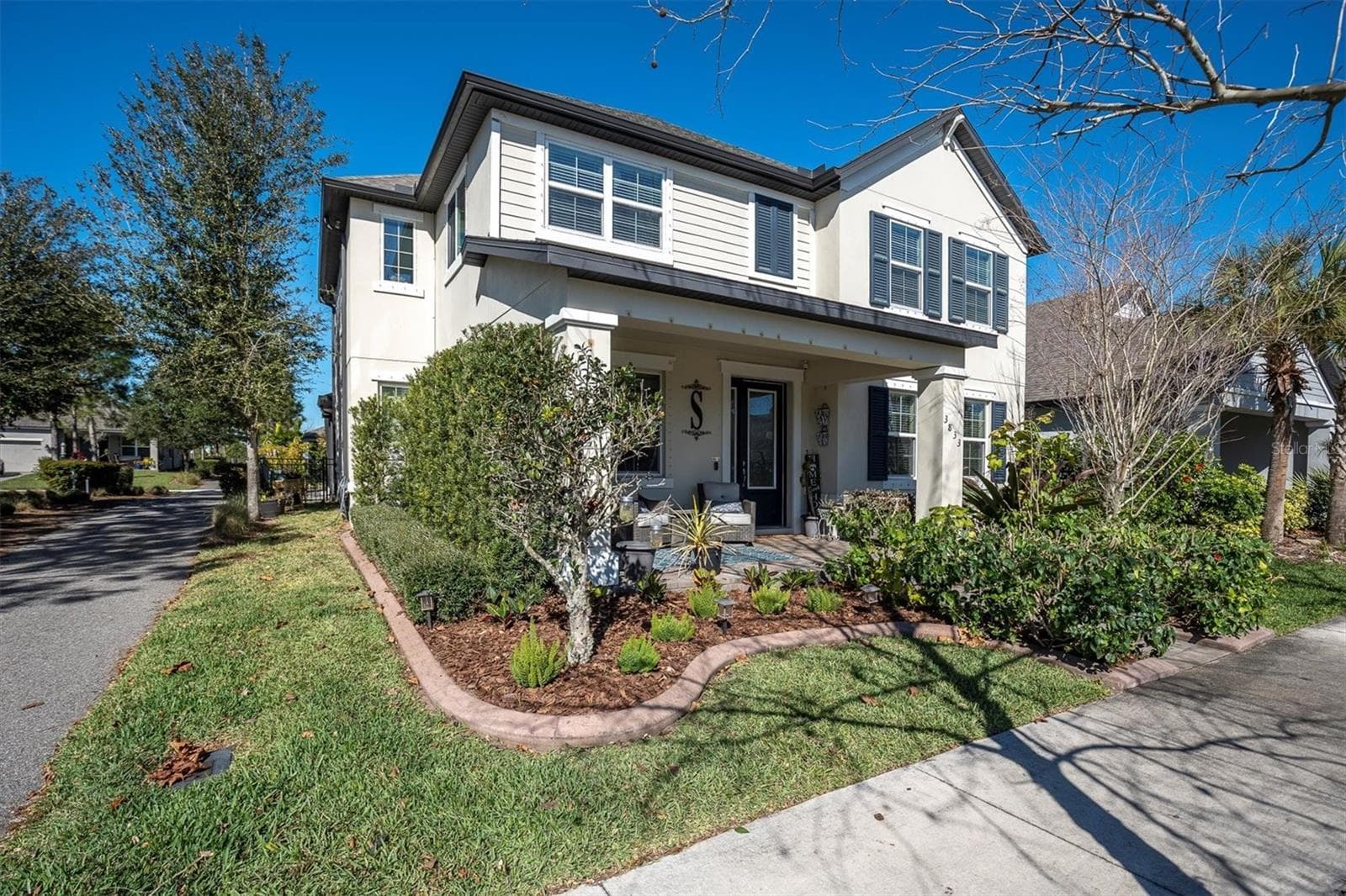 3833 Villamore Ln