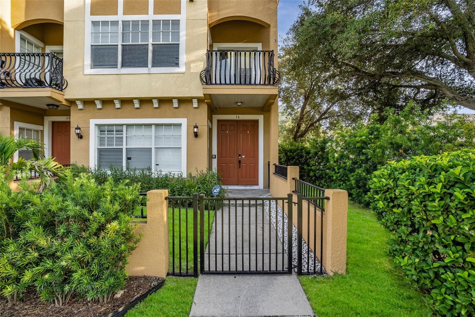 111 N Albany Ave #16