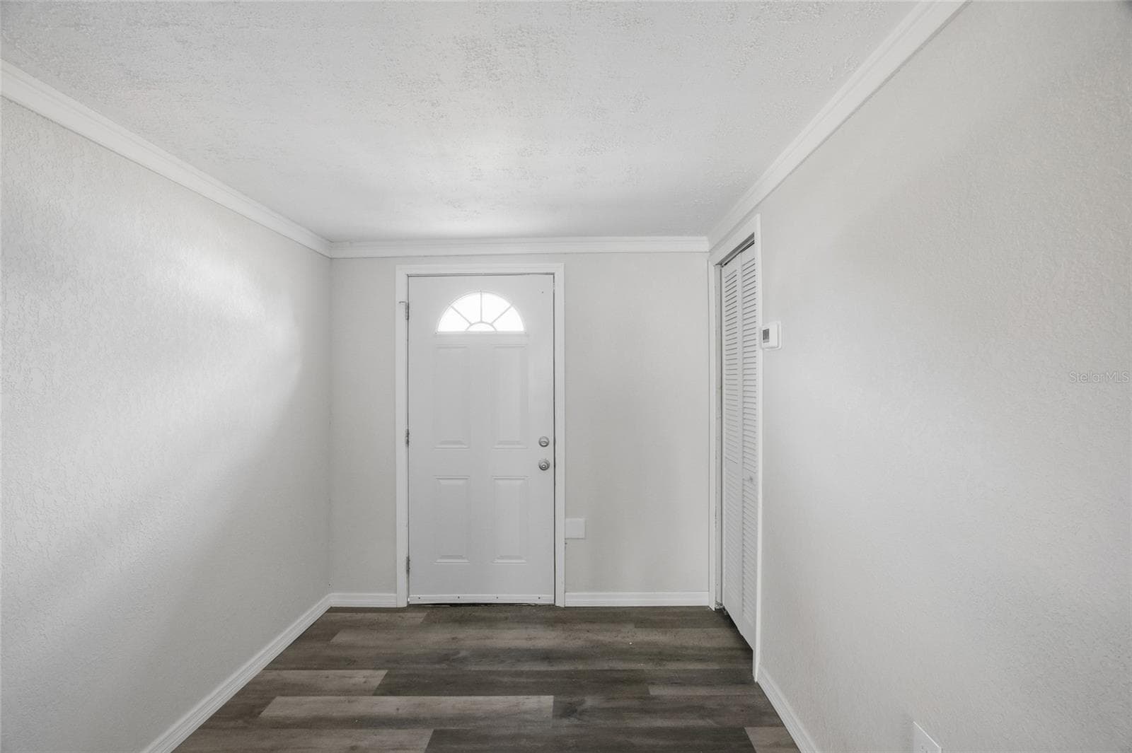 7410 Mako Dr photo 3
