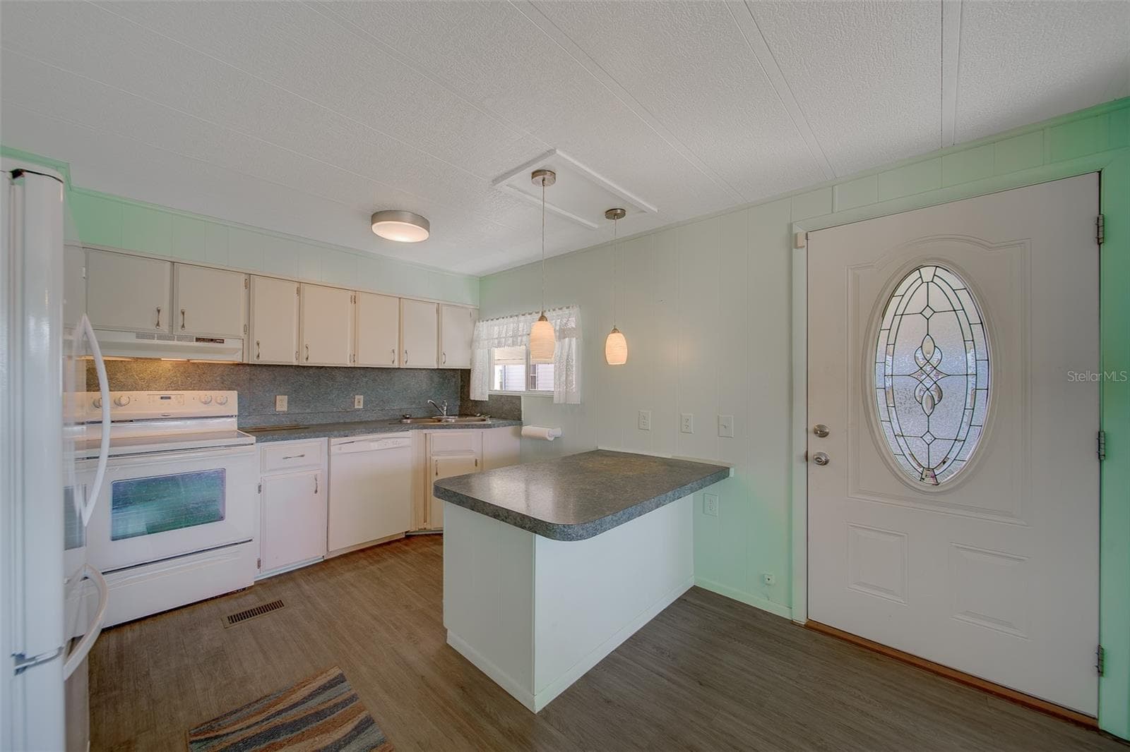 12501 Ulmerton Rd #128 photo 4