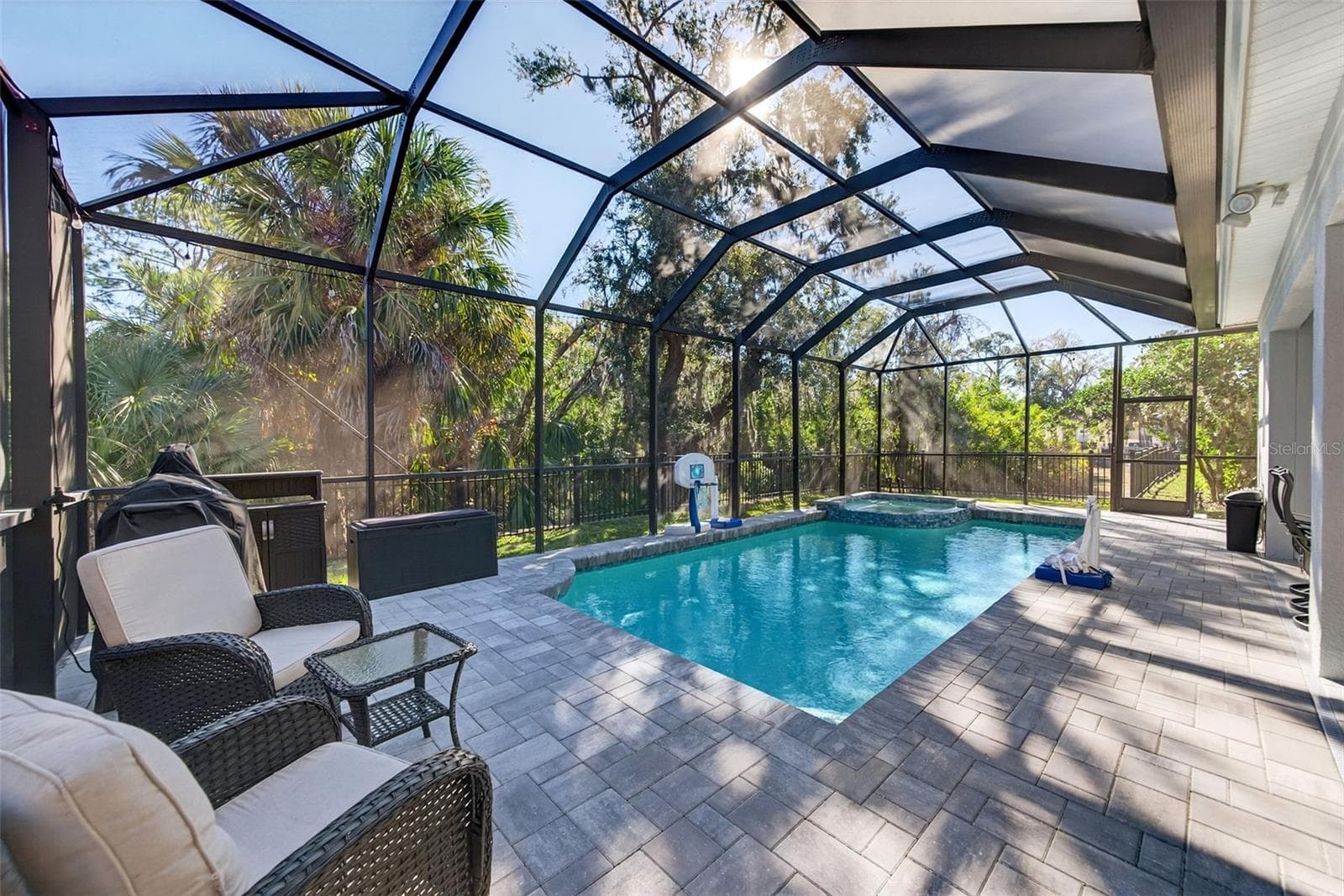 8111 Santa Rosa CT