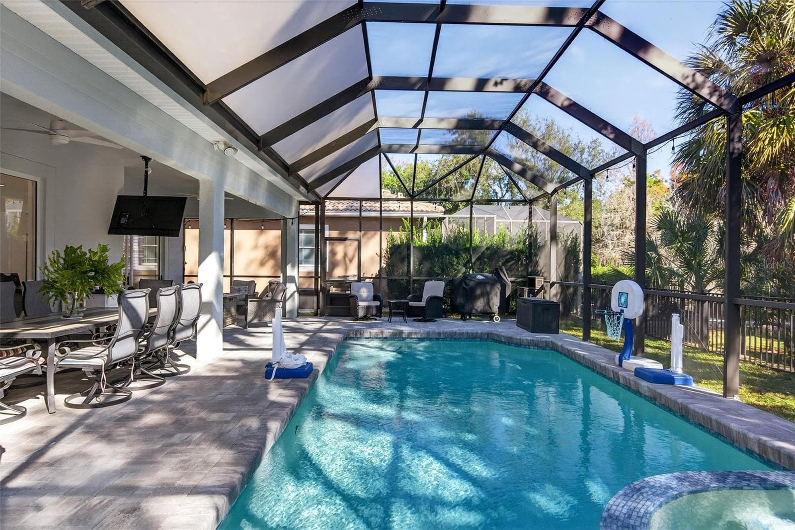8111 Santa Rosa CT photo 4