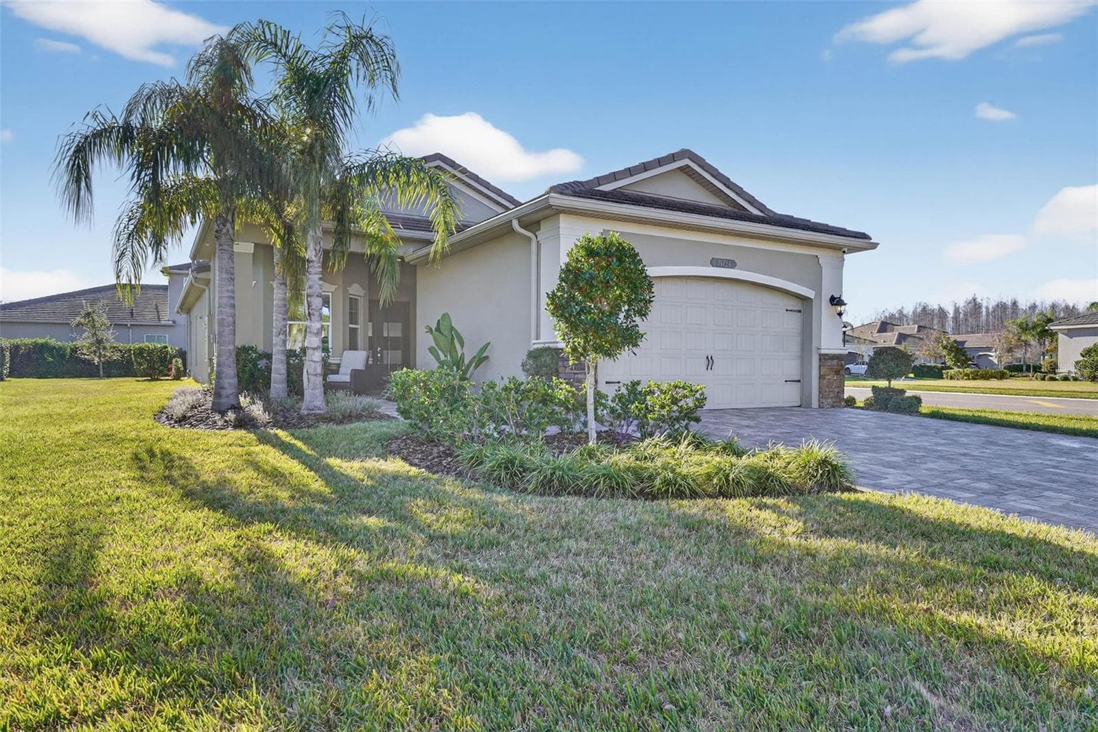 30724 Lindentree Dr photo 4