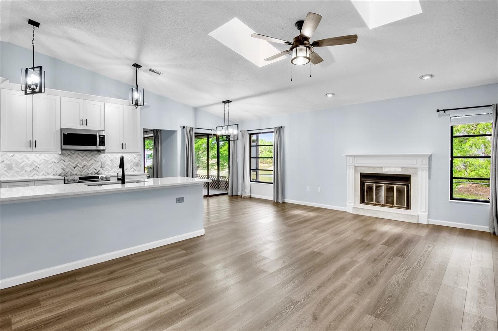 2529 Rustic Oak CT CT photo 5