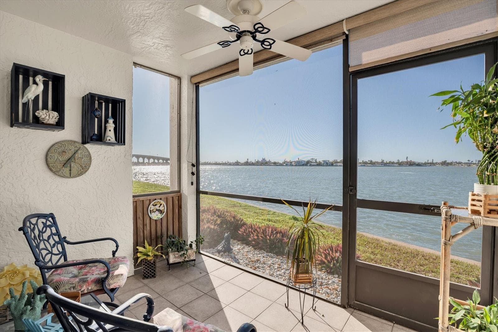 6265 Sun Blvd #107 photo 5