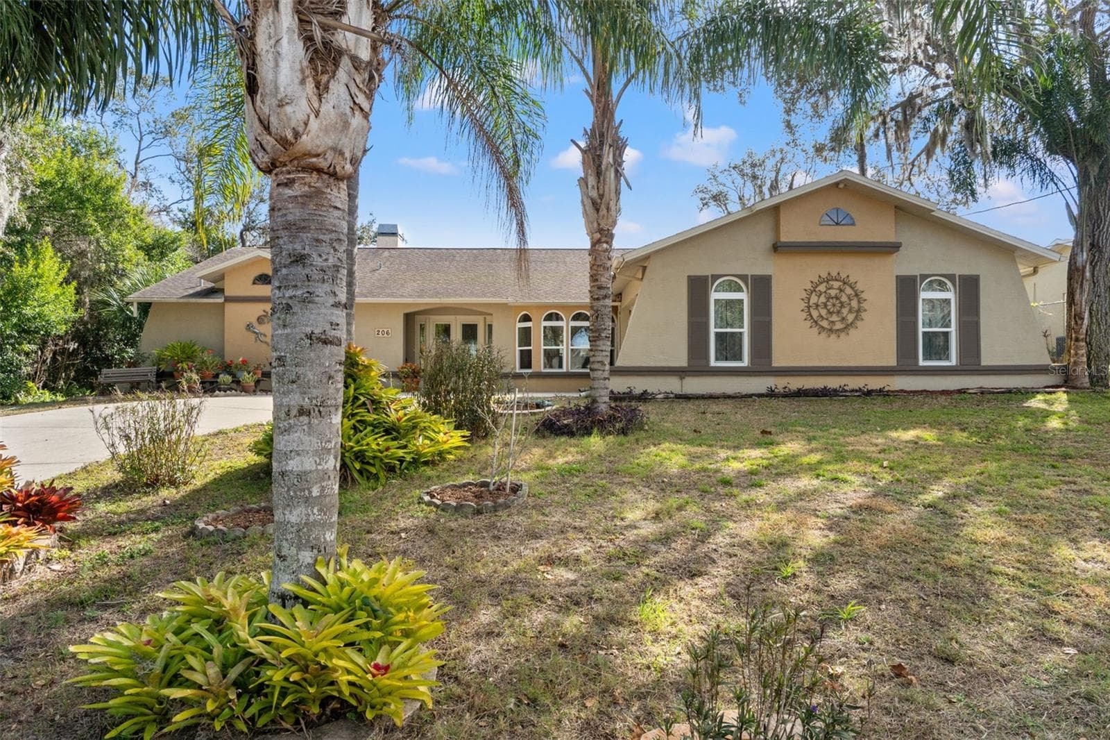 206 Rusk Cir photo 4