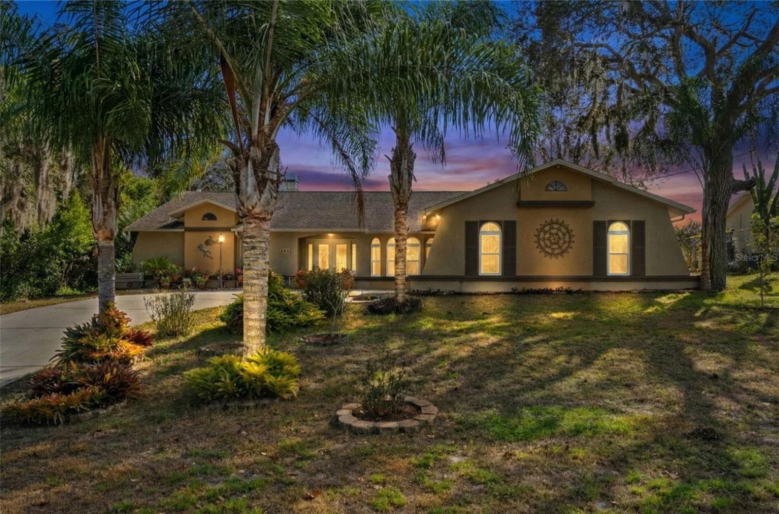 206 Rusk Cir photo 5