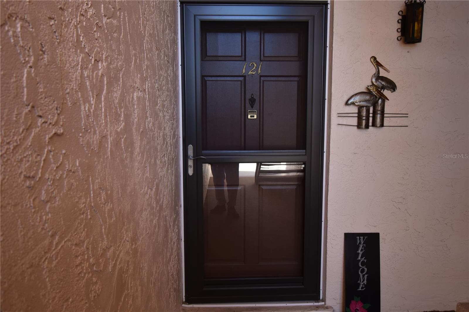 121 Fernwood Cir #121