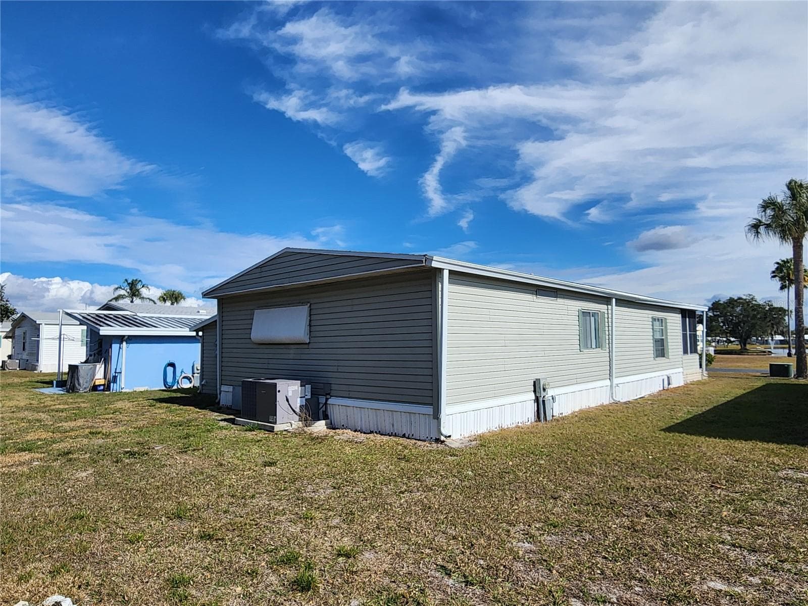 188 Sweet Circle Dr photo 4
