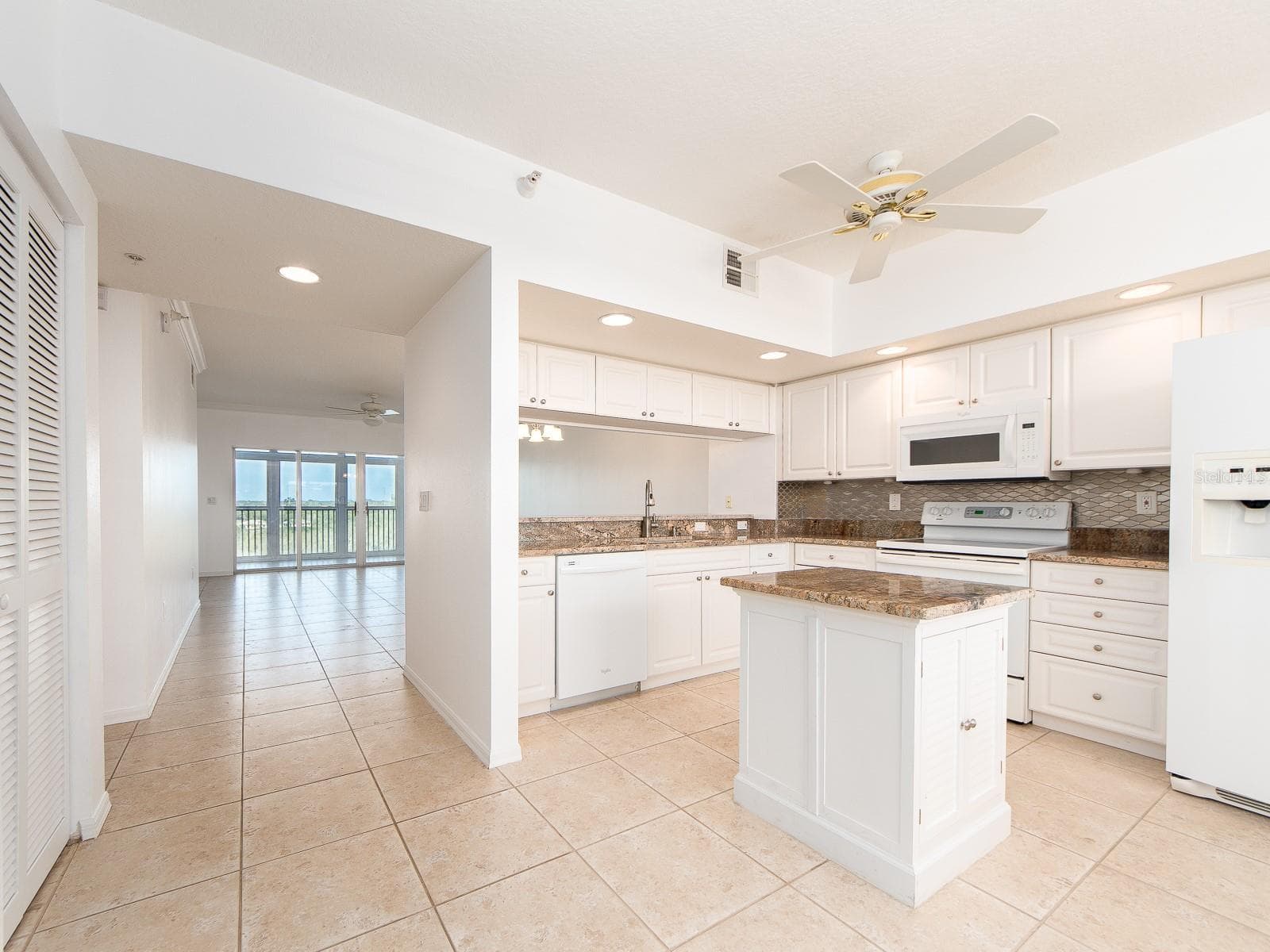 6550 Shoreline Dr #7502 photo 3