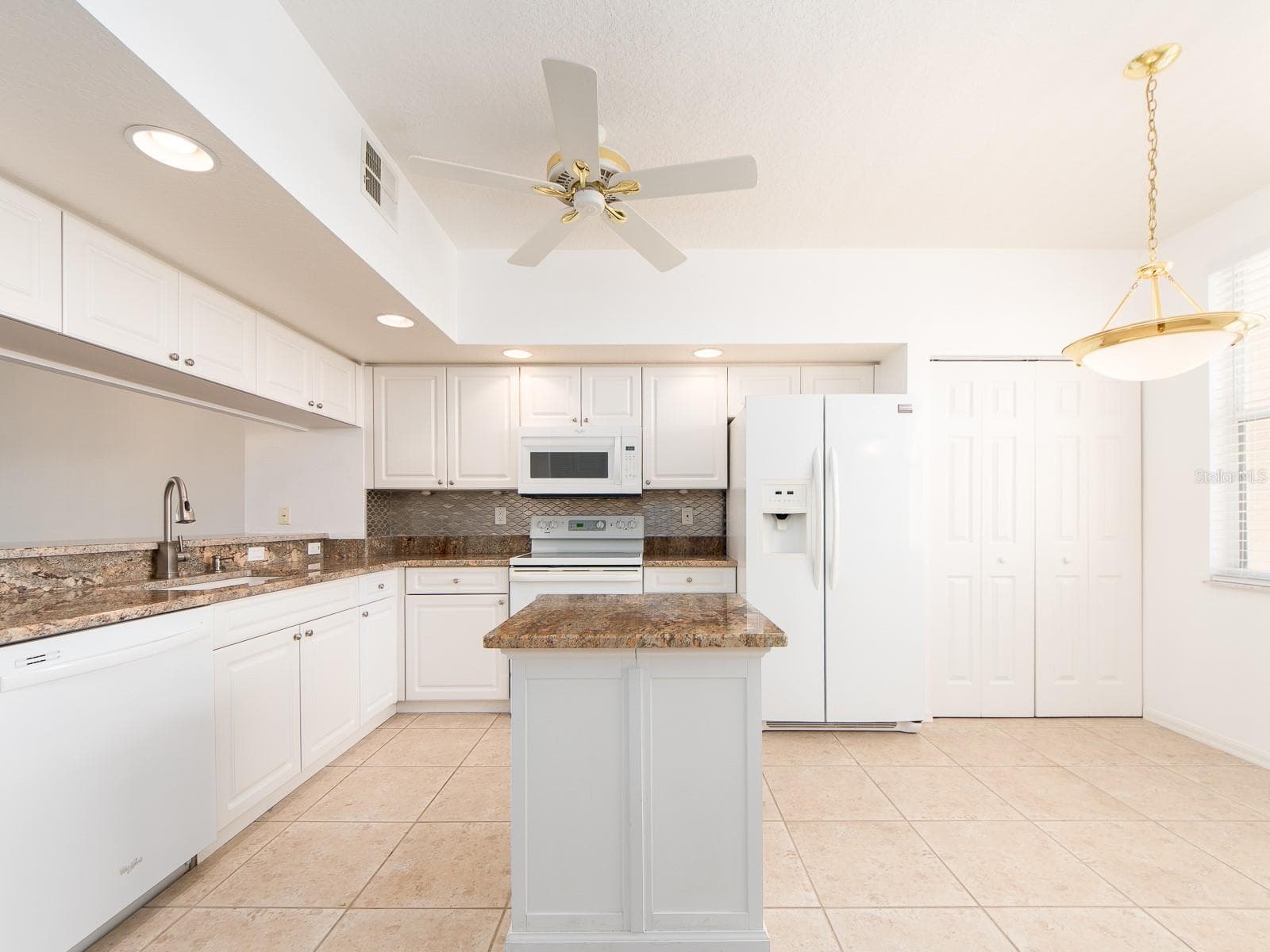 6550 Shoreline Dr #7502 photo 4
