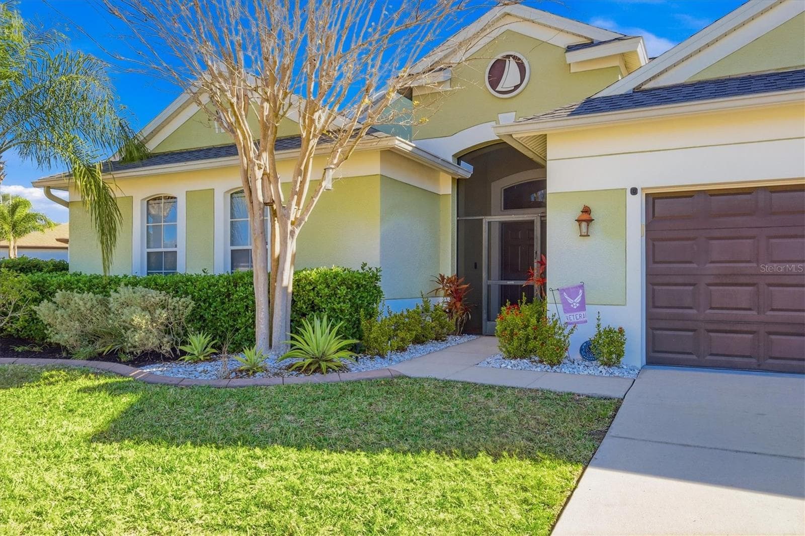12806 24th Street Cir E photo 4