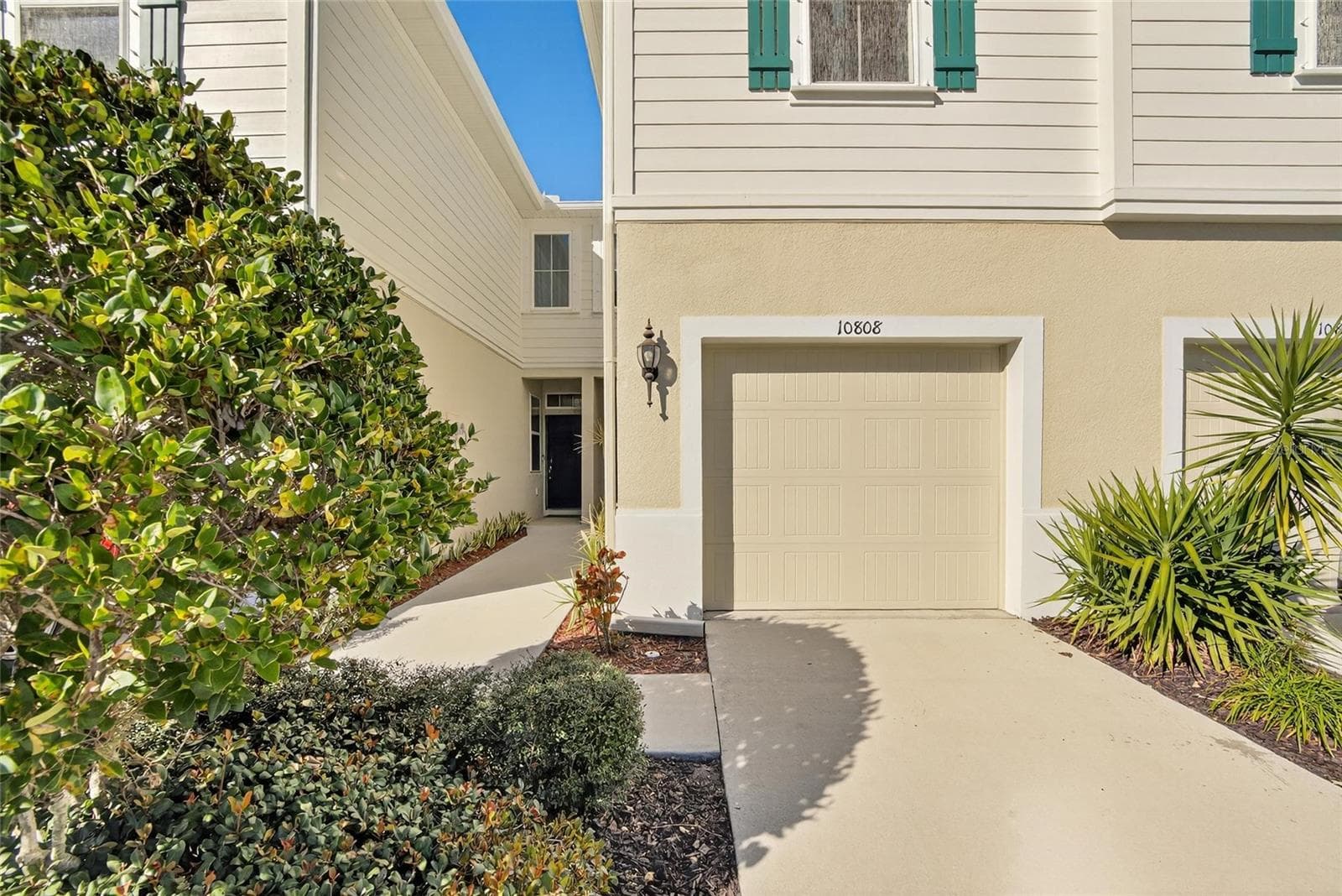 10808 Verawood Dr photo 3