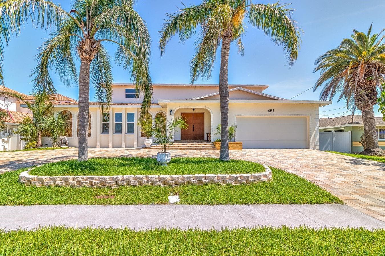 451 Palm Is NE