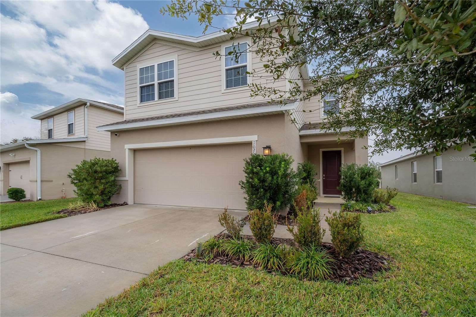 10792 Hawks Landing Dr photo 4