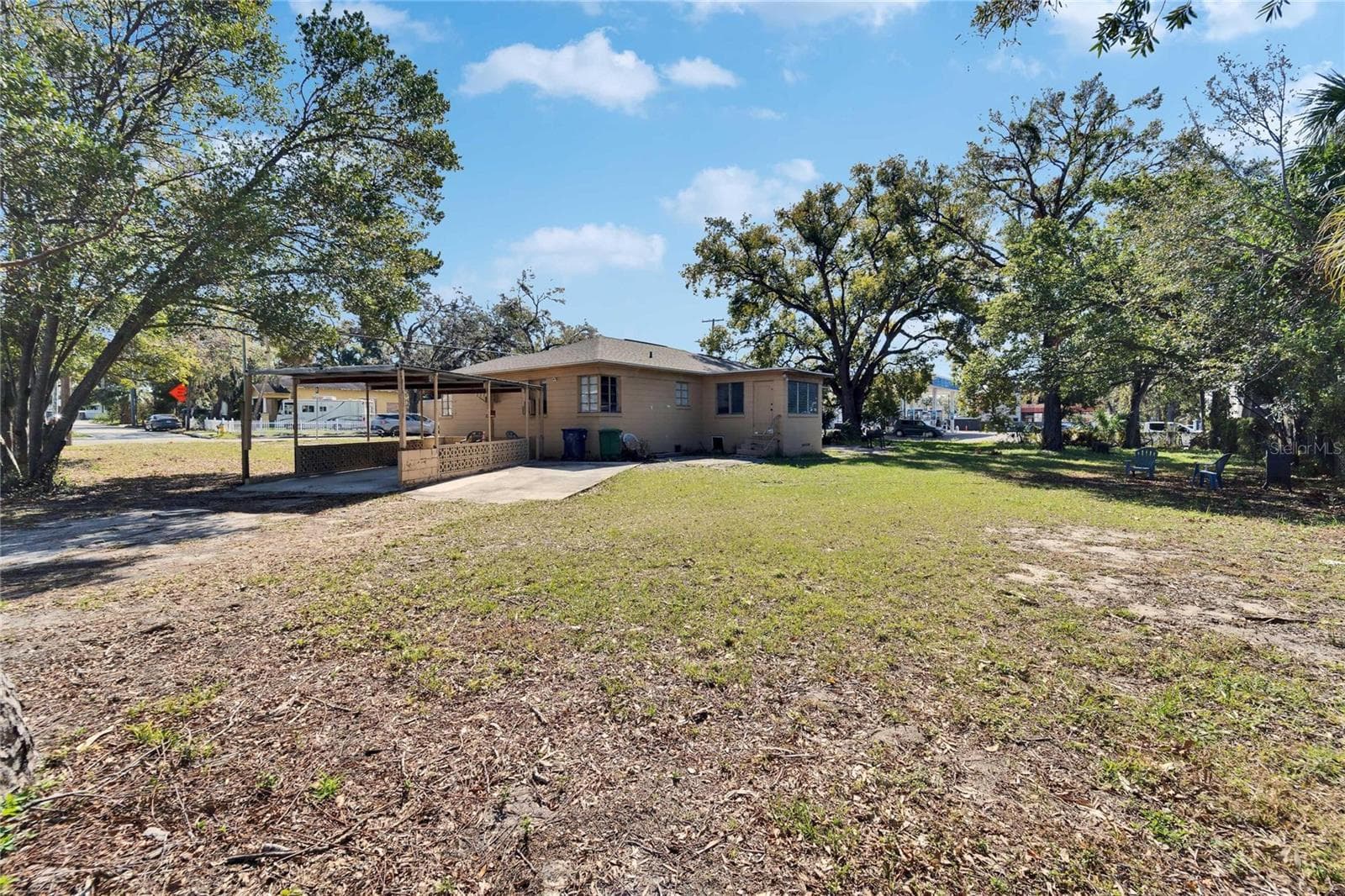 2606 N Boulevard photo 3