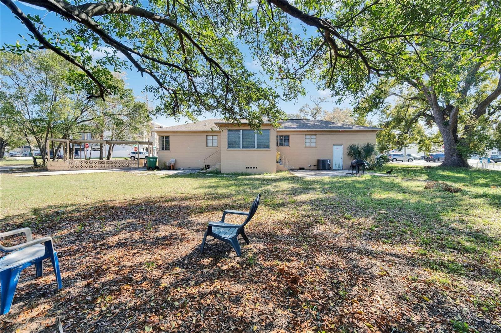 2606 N Boulevard photo 5