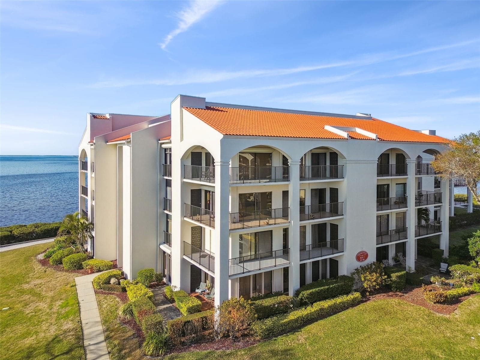 301 Mariner Dr #301