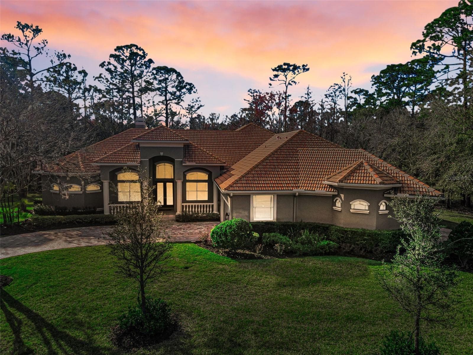 10709 Watula CT photo 5