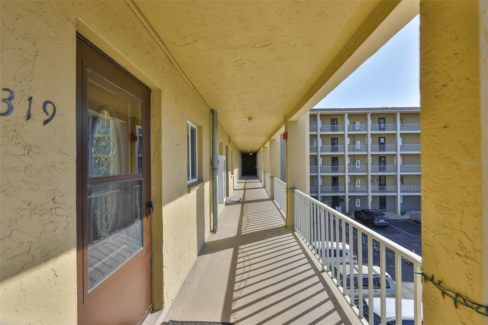 3656 Lake Bayshore Dr, Bldg K #319
