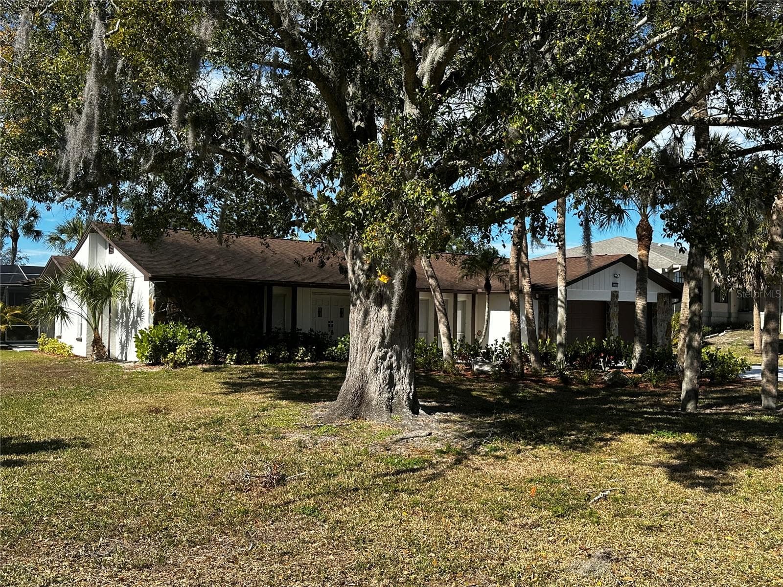 5507 Nimitz Rd photo 5