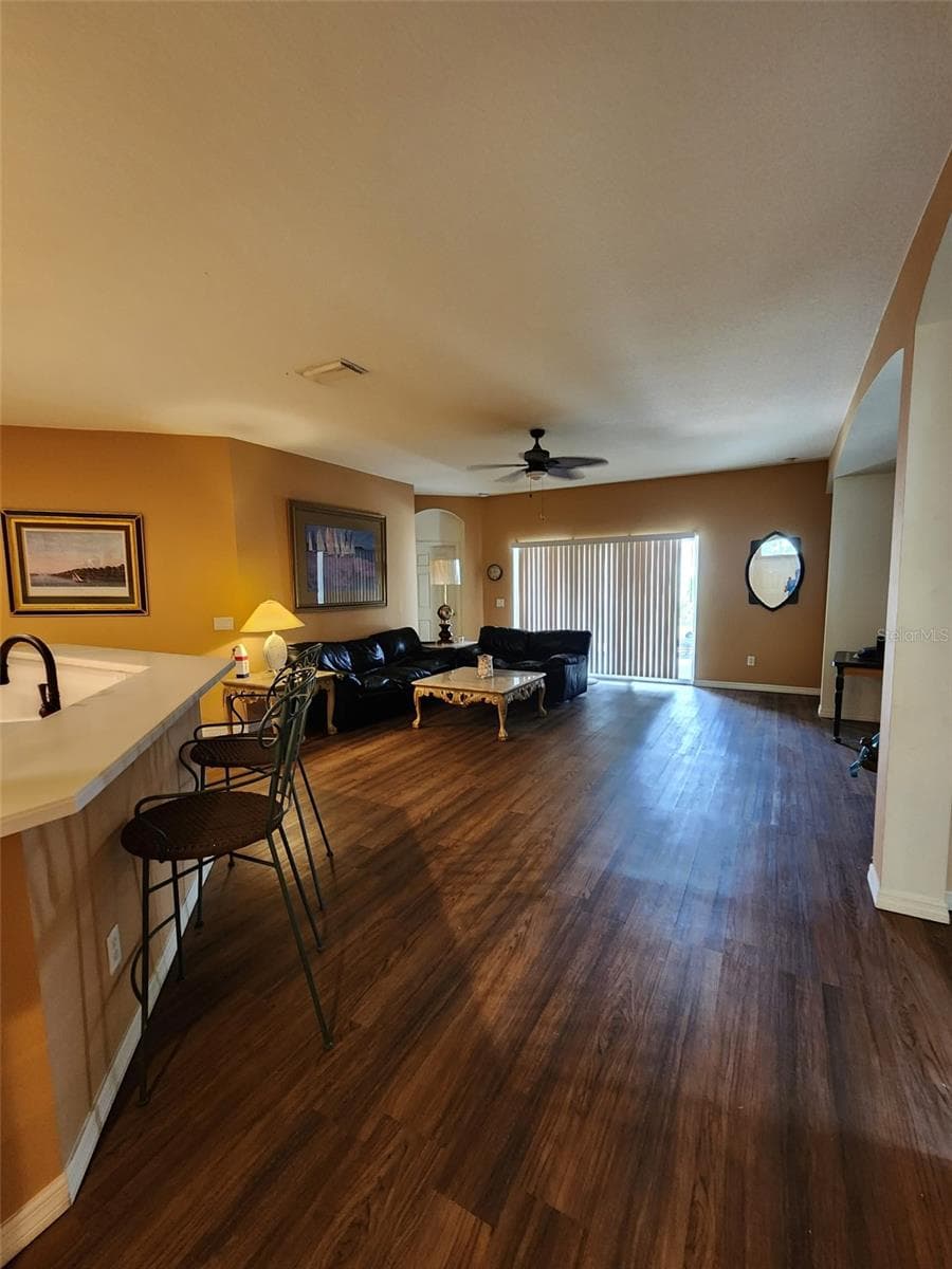 1829 Mira Lago Cir photo 3