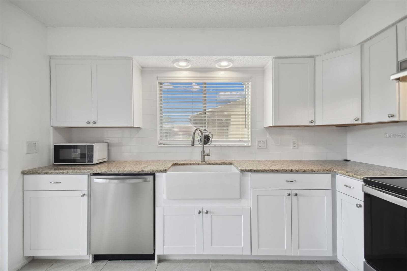 4028 Davit Dr #4028