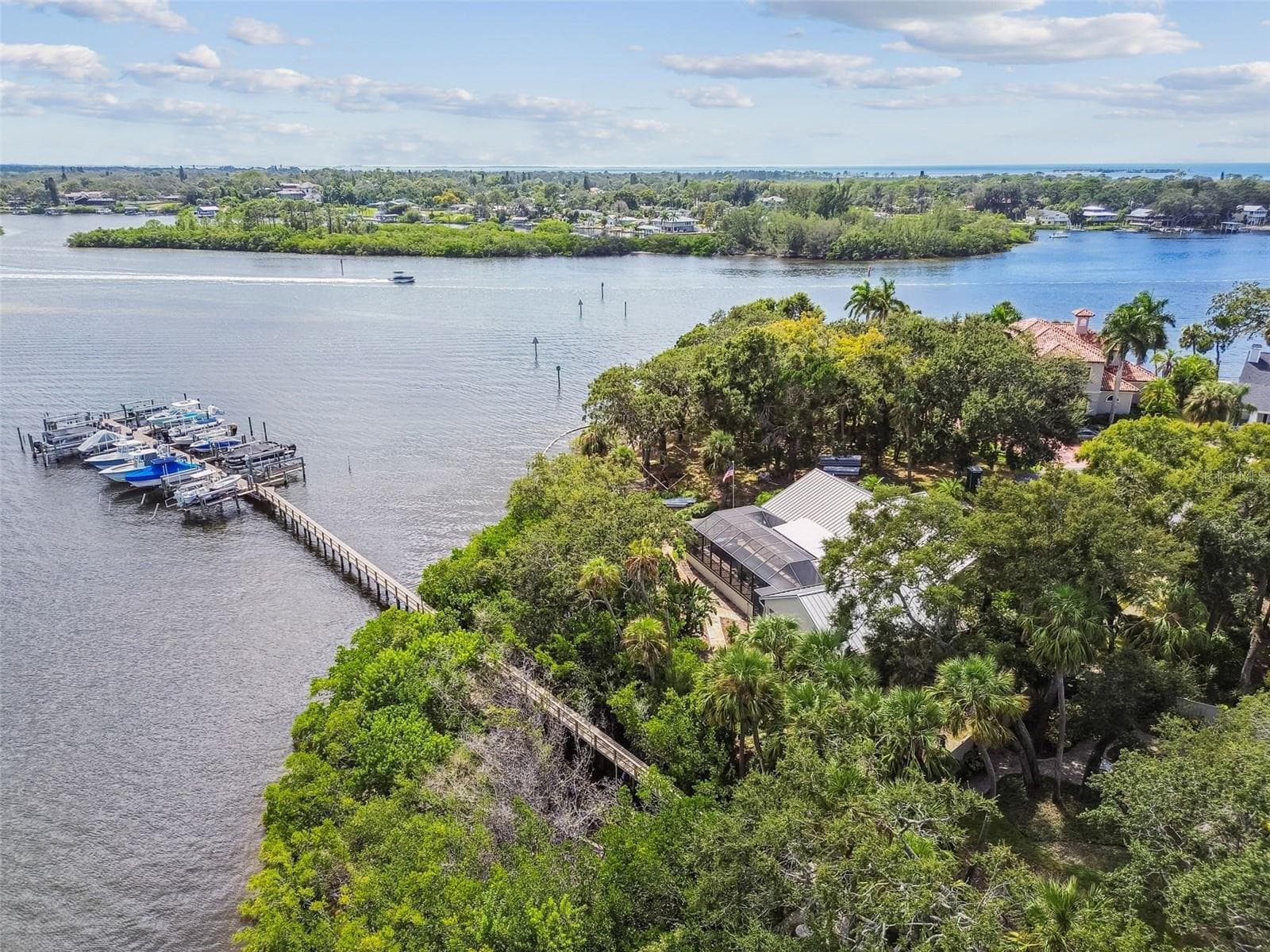 1705 Meyers Cove Dr photo 3
