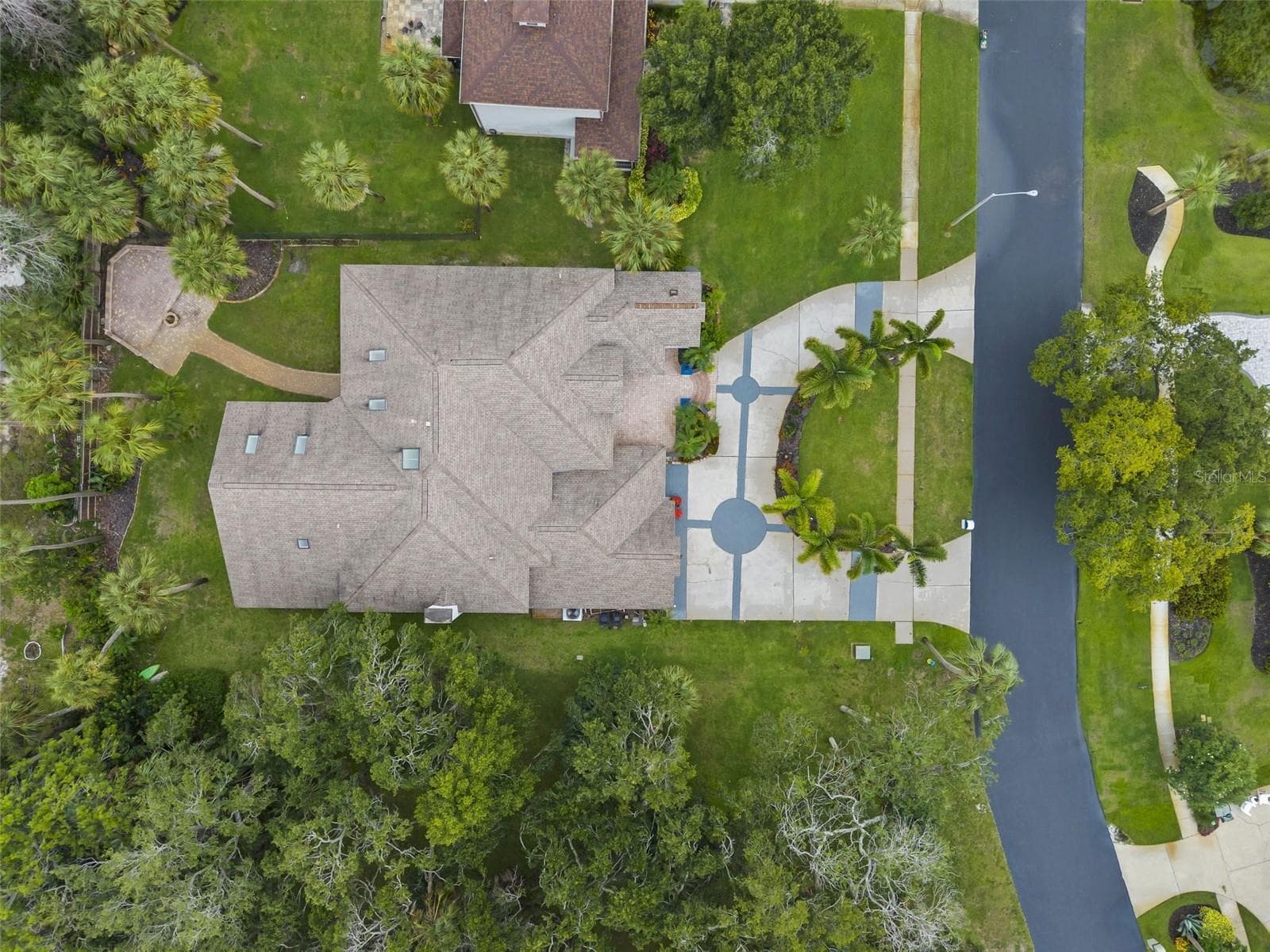 1705 Meyers Cove Dr photo 4