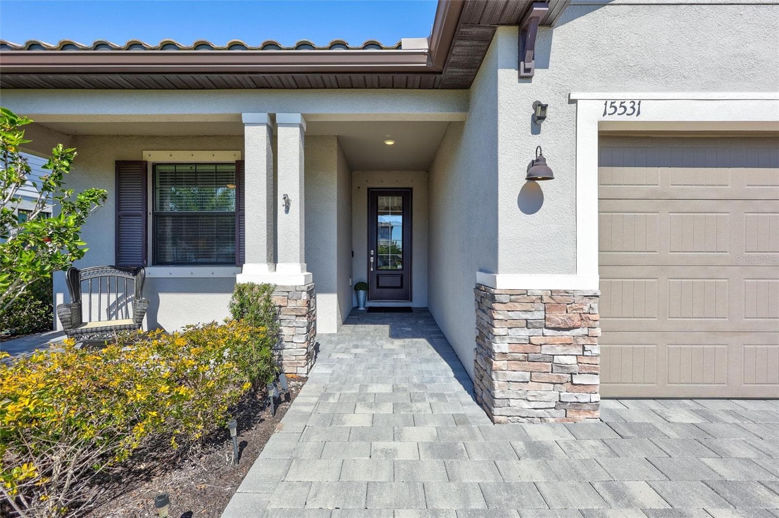 15531 Islandwalk Ave photo 3