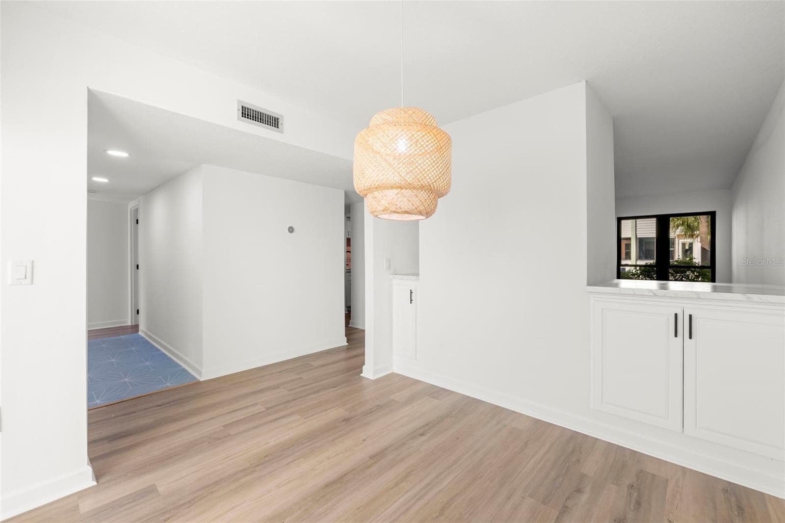1 Windrush Blvd #19 photo 5