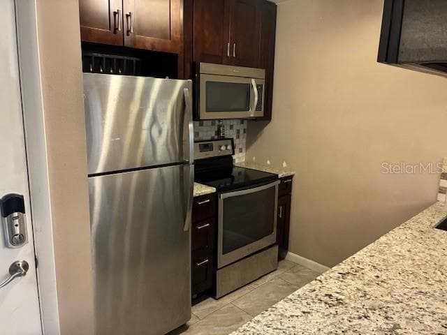 3806 N Oak Dr #V21 photo 3