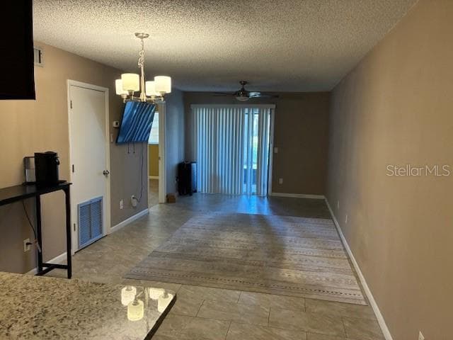 3806 N Oak Dr #V21 photo 5