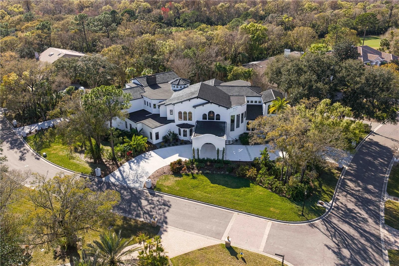 6324 W MacLaurin Dr