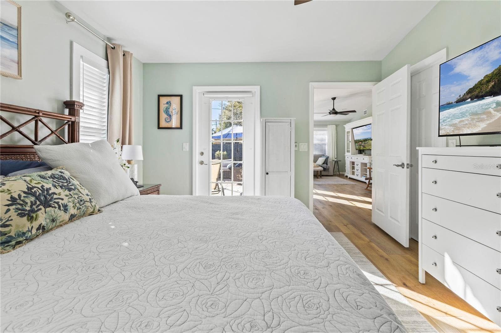 3122 Regatta Cir photo 3