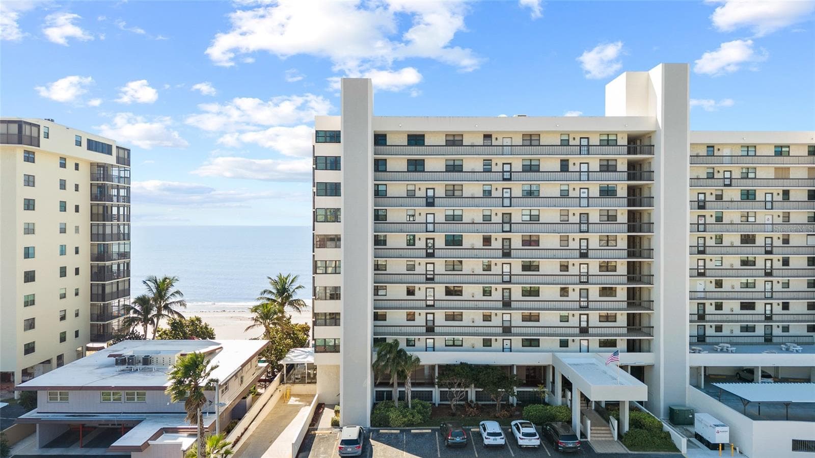 15462 Gulf Blvd #601 photo 3
