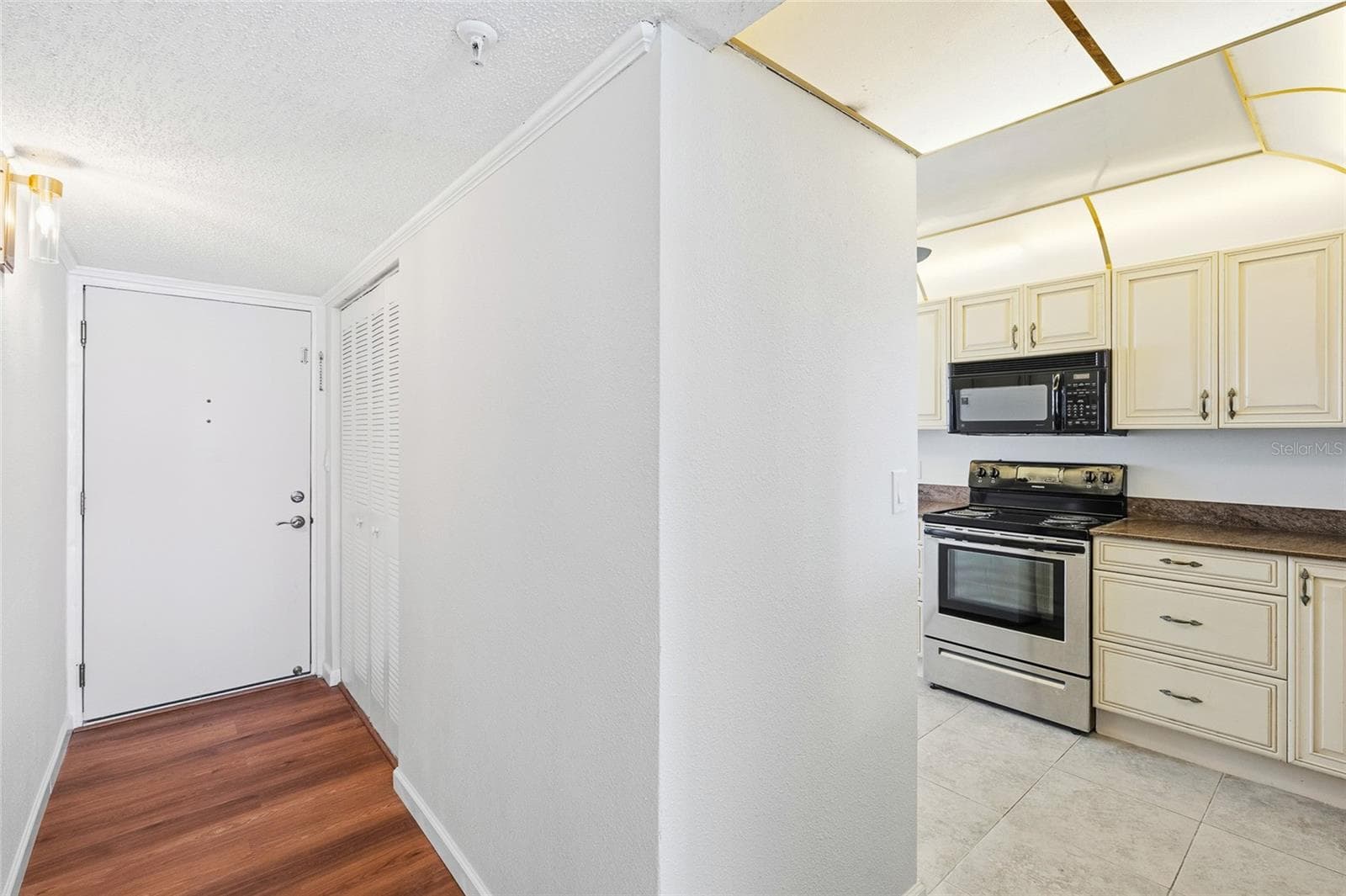 15462 Gulf Blvd #601 photo 4