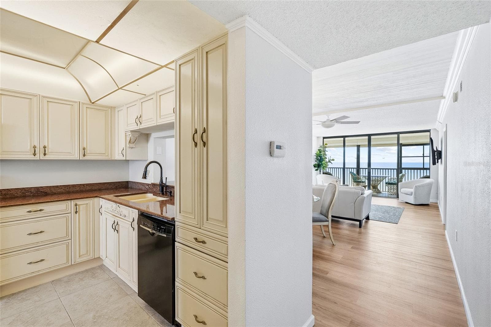 15462 Gulf Blvd #601 photo 5