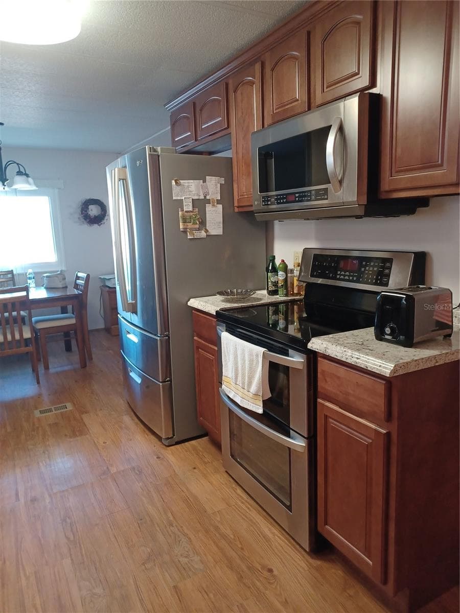 34604 Petunia Pl photo 5